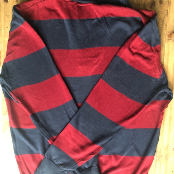 Sweater Sale! Size Medium - Picture 3 of 7